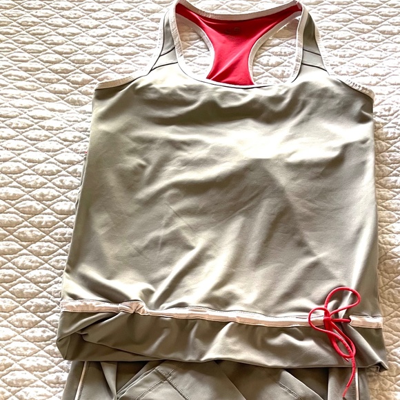 Workout and Leisure set. - Picture 2 of 6